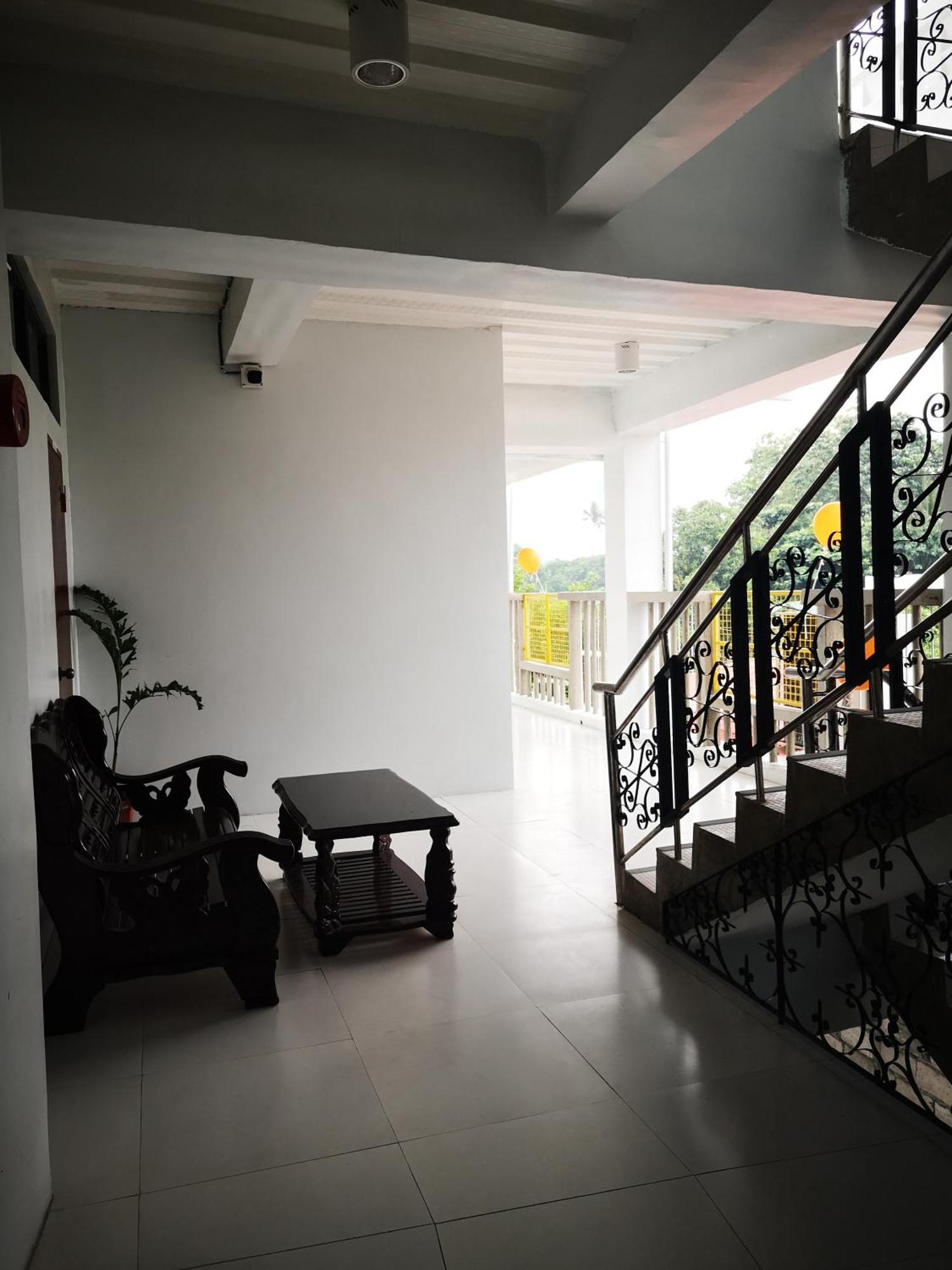 Lufian Dormitel Hostel Dumaguete City Ngoại thất bức ảnh